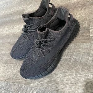 Yeezy 350 v2 reflective